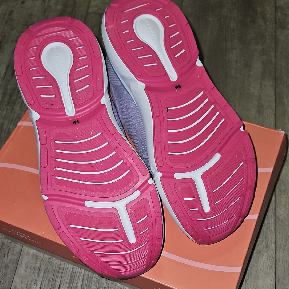 Easy Spirit Purple and Red Sneakers - Picture 4 of 6
